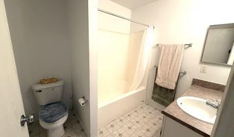 2118 Stone School Cir, Ann Arbor, MI 48108