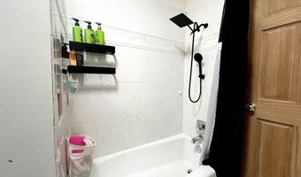 906 Locust St, Atlantic, IA 50022
