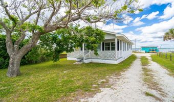 1086 Salter Path Rd, Salter Path, NC 28512