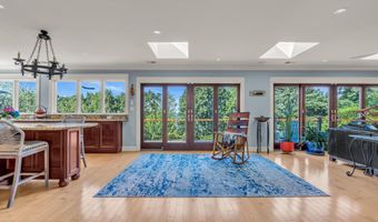 280 Ocean Blvd, Atlantic Highlands, NJ 07716