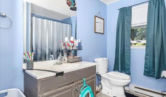 7612 MCCLELLAN Ave, Boonsboro, MD 21713
