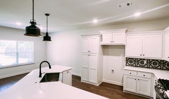 11 Shadow Creek Dr, Austin, AR 72007