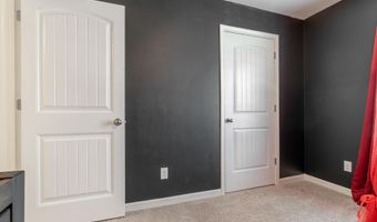 1017 GREENHEAD Dr, Alabaster, AL 35007