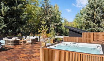 520 N Eighth St, Aspen, CO 81611