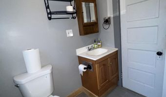 58-60 Frost Pl, Brattleboro, VT 05301