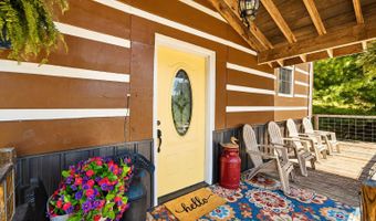 104 Ridge Ave, Appalachia, VA 24216