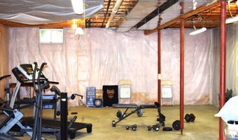 735 Heritage St, Argos, IN 46501