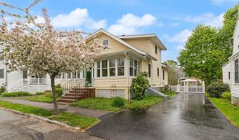 6 Gardner St, Beverly, MA 01915