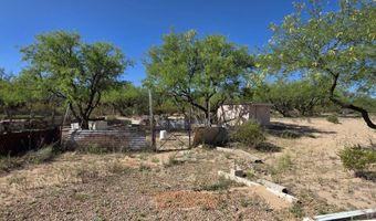 1530 N Libertine Ln, Benson, AZ 85602