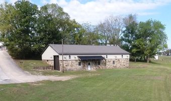 105 Couch St, Alton, MO 65606