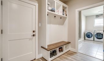 110 War Wagon Cir, Millsap, TX 76066