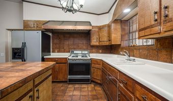 1235 N 4th St, Anthony, NM 88021