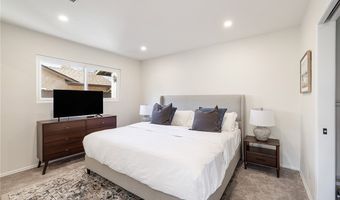 2206 Stinson St, Simi Valley, CA 93065