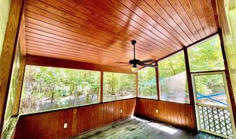345 Three Oaks Dr, Athens, GA 30607