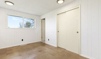 10418 CHAMPOEG Rd, Aurora, OR 97002