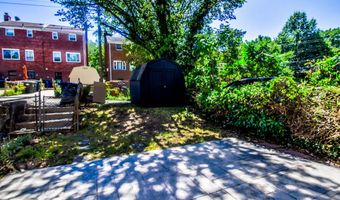 4213 GORMAN St SE, Washington, DC 20019
