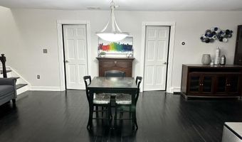 19 Center St, Barnegat, NJ 08005