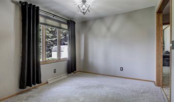 2901 S CARPENTER St, Appleton, WI 54913