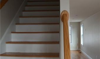 68 Greene St 5, Warwick, RI 02886