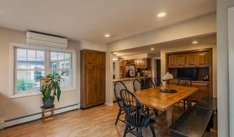 109 Golf Course Rd, Amsterdam, NY 12010