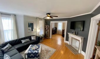 15 Maple St, Bangor, ME 04401