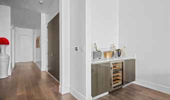 3300 NE 188th St UPH09, Aventura, FL 33180