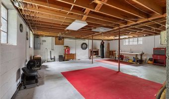 621 Bethesda Ave, Aberdeen, NC 28315