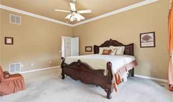 136 Riverview Dr, Anderson, MO 64831