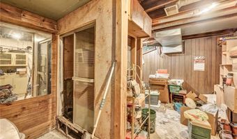 428 Canova Dr, Akron, OH 44319