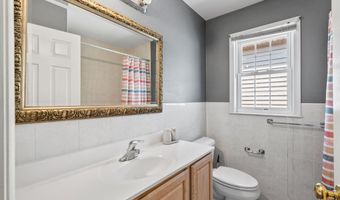 145 W 1ST St, Bayonne, NJ 07002
