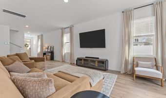 51 Walkabout Dr, Aberdeen, NC 28315