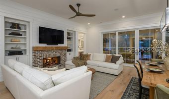 74 Hunting Lodge Rd, Bluffton, SC 29910