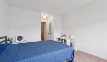 42227 CANARY GRASS Sq, Aldie, VA 20105