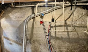 288 N Main St, Andrews, IN 46702