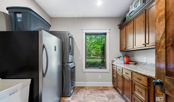 47252 Emmons Rd, Bay Minette, AL 36507