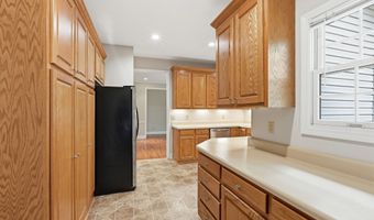140 Tall Oaks Dr, Alto, GA 30510