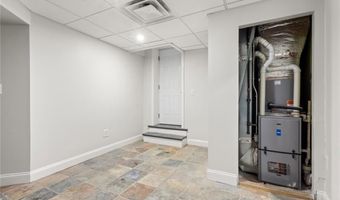 1251 Mendon Rd 1, Cumberland, RI 02864