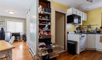 871 Smithfield Ave, Lincoln, RI 02865