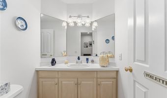 73 Oceanwoods Dr, North Kingstown, RI 02852