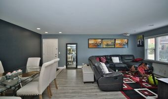 1111 E Algonquin Rd 1, Arlington Heights, IL 60005