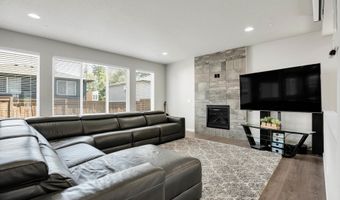 9908 SW 173RD Ave, Beaverton, OR 97007