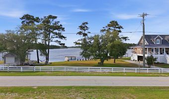 3756 Janiero Rd, Arapahoe, NC 28510
