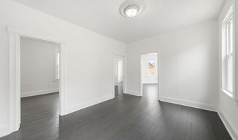 52 E 48TH St, Bayonne, NJ 07002