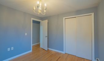 306 Birch St, Bangor, ME 04401