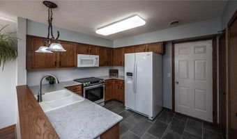 15608 Fjord Ave, Apple Valley, MN 55124