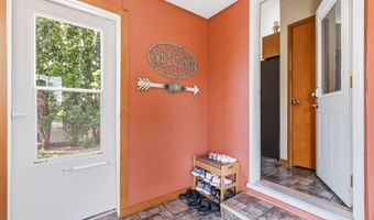 3045 Hales Mill Rd, Asbury, IA 52002