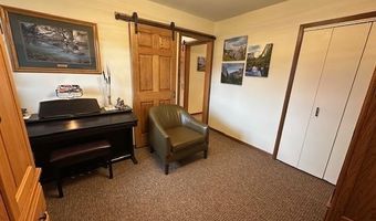 38 Fern Ct, Babbitt, MN 55706