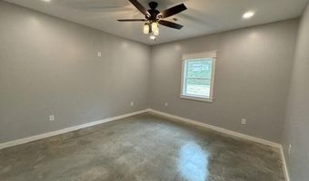 90 Gainer Ferry Rd, Batesville, AR 72501