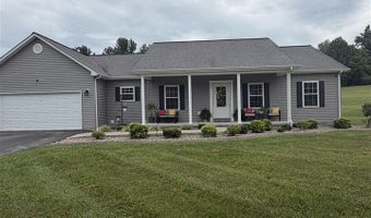 932 Sewell Dr, Albany, KY 42602