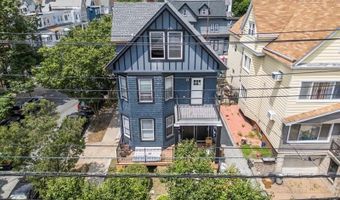 701 Avenue 3, Bayonne, NJ 07002